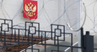 Rusya, Ukrayna'daki Diplomatlarını ve Ailelerini Sessizce Tahliye Ediyor İddiası
