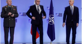 Stoltenberg: Rusya Saldırırsa Büyük Bedel Öder
