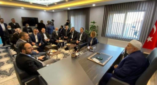 'Tarikat Halifesi' Huzurunda Devleti Ağırladı