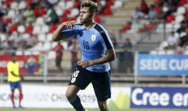 Uruguaylı Futbolcu Maça Giderken Tutuklandı