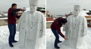 Vatandaş Kardan Atatürk Heykeli Yaptı
