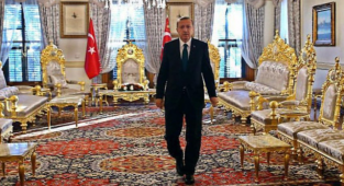 Abdulkadir Selvi: Erdoğan Gariban Babası, Fiyat Artışlarına Çare Bulmak İçin Çırpınıyor