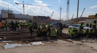 Akkuyu Nükleer Santrali İşçileri Eylemde: 2 Aydır Maaş Alamıyoruz