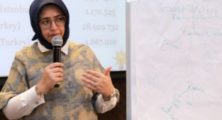 AKP Kadın Kolları Başkanı da İBB'nin Parasıyla Yurt Dışına Gitmiş: On Binlerce Euro
