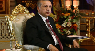 AKP'li Cumhurbaşkanı Erdoğan Kabine Toplantısının Ardından Konuştu