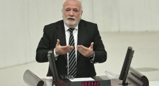AKP'li Grup Başkanvekili Mustafa Elitaş Torpili Savundu: Talimat Değil Rica