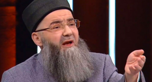 AKP'li Vekil, Cübbeli Ahmet'i Diyanet'e Şikayet Etti
