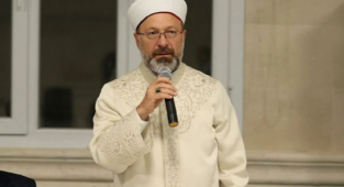 Ali Erbaş'tan Kripto Para Yorumu: Caiz Değildir Diyemiyoruz