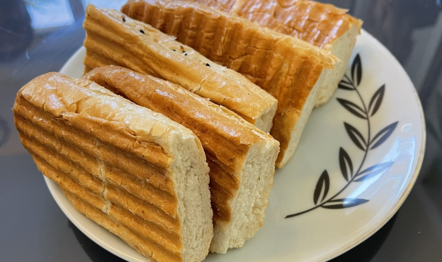Can Yılmaz'dan Boş Baklava Paylaşımı: 'Boş Tost' Kavramını Hayata Geçirdim