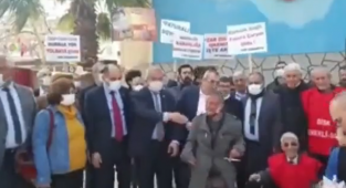 CHP'li Vekil Engelli Vatandaş İçin 'Ya Şunu Alın Buradan' Dedi