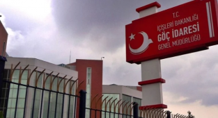 Doğu Türkistanlılara 'İkamet İzni İşkencesi' 