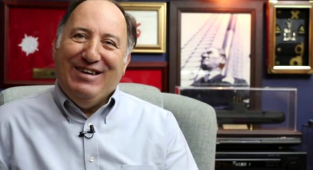 'Ege Adını Kullanmak Yunan Propagandasıdır' Diyen Gürdeniz Oğluna 'Ege' Adını Vermiş