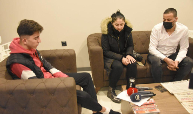Eşini ve Kızını Bıçaklayan Afgan'a Müdahale Edip Yaralayan Genç Tutuklandı