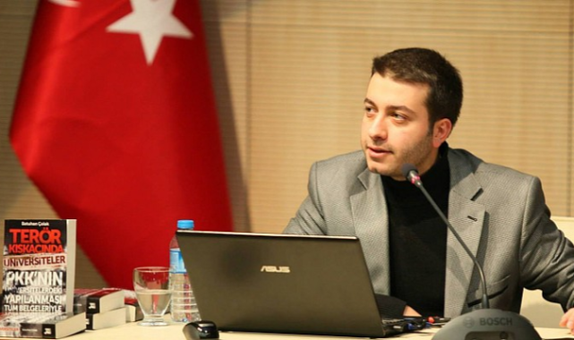 Fırat Çakıroğlu'nu Hedef Gösteren 'Kampüs Cadıları' Gazeteci Batuhan Çolak'ı da Hedef Gösterdi