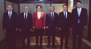 Kılıçdaroğlu'nun Danışmanı Erdoğan Toprak: En Yakın Aday Kılıçdaroğlu Gibi Duruyor
