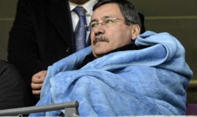 Mansur'u Ezer Ezer Atarım Diyen Melih Gökçek Çark Etti: Fitneye Neden Olamam