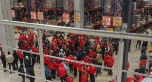 Migros Emekçileri de İş Bıraktı