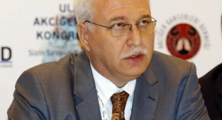 Prof. Dr. Tevfik Özlü: Hastalık Daha Yönetilebilir ve Kontrol Altında Sürüyor