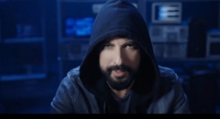 Siyasetçilerden Tarkan Paylaşımı