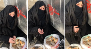 Suriyeliler Yüzünden Hatay'dan Göçen Türk Anne Çöpten Ekmek Topluyor