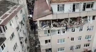 Üsküdar'da Bir Binada Patlama Meydana Geldi