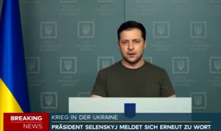 Zelenskiy'in Sözlerini Çeviren Alman Çevirmen Gözyaşlarını Tutamadı