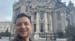 Zelenskiy Ukrayna Başkentinden Halkına Seslendi