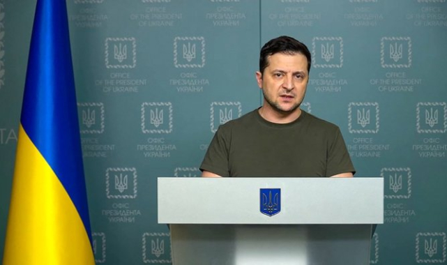 Zelensky'den Rus Askerlerine Çağrı: Silahlarınızı Bırakın, Evinize Dönün