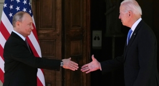 ABD Başkanı Biden, Eli Kanlı Rus Diktatörü Putin'e 'Savaş Suçlusu' Dedi