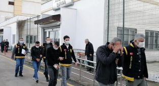 Adana'da Fuhuş Çetesine Operasyon