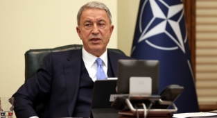 AKP'li Bakan Hulusi Akar, Olağanüstü NATO Savunma Bakanları Toplantısına Katılacak