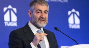 AKP'li Bakan Nebati: Bu Ülkede Genç Olmak, İş Adamı, İş Kadını Olmak O Kadar Tatlı ki, O Kadar Güzel ki