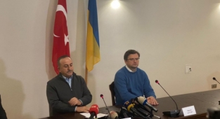 AKP'li Dışişleri Bakanı Çavuşoğlu, Ukrayna Dışişleri Bakanı Kuleba İle Görüştü
