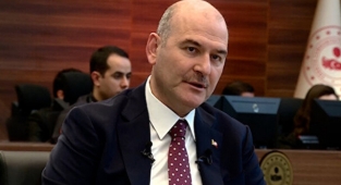 AKP'li İçişleri Bakanı Soylu: Kendi Vatandaşlarımızın Suç Oranı Yüzde 2.2, Suriyelilerin Yüzde 1.3, Hemen Hemen Yarısı Kadar