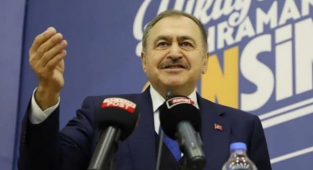 AKP'li Veysel Eroğlu: Dünyada Kriz Var, Türkiye'de Yok