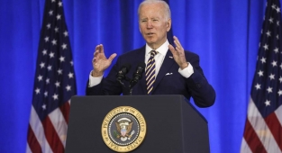Biden, Rusya'dan Petrol ve Doğalgaz İthalatını Yasakladı