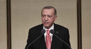 Diş Hekimlerinden 'Gidiyorlarsa Gitsinler' Diyen Erdoğan'a Cevap