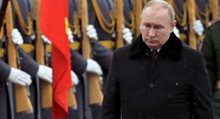 Eli Kanlı Rus Diktatörü Putin ve İşgalci Rus Komutanlar Arasında Gerilim İddiası