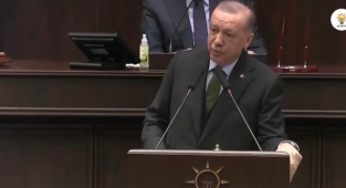 Erdoğan'dan Rusya Açıklaması: Dostoviski'nin Eserlerine Yasak Getiriliyor, Böyle Saçmalık Olur mu?