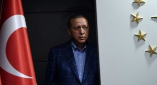 'Erdoğan İyice Köşeye Sıkışacak'