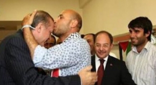 Erdoğan: Muhalefet Seçimleri Kazanırsak Suriyelileri Göndereceğiz Diyor, Biz Göndermeyeceğiz