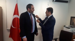 Eski Zafer Partisi Genel Başkan Yardımcısı Burak Mengü DEVA Partisi'ne Katıldı