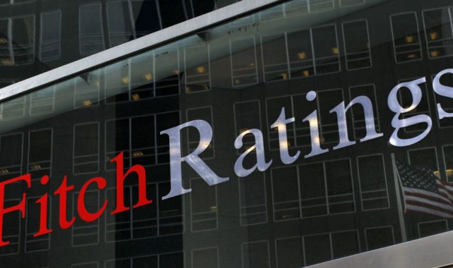 Fitch, İşgalci Rusya'nın Kredi Notunu Düşürdü