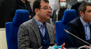 İmamoğlu İstanbullulara Evde Kalma Çağrısı Yaptı