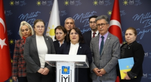 İYİ Partili Yüksel'den Türkçe Bile Bilmeyen Sığınmacıların Doktor Yapılmasına Tepki