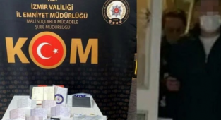 İzmir'de Tefecilere Yönelik Operasyonda 10 Şüpheli Derdest Edildi