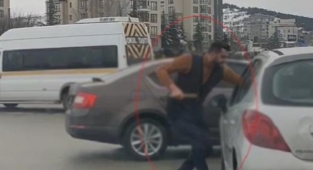 Kendisini Uyaran Sürücüye Çekiçle Saldıran Şehir Eşkıyasının 34 Yıla Kadar Hapsi İstendi