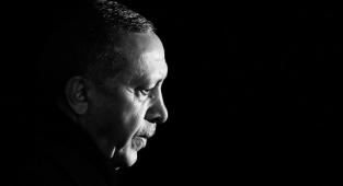 Mehmet Ali Kulat AKP Oylarının Görünenden Yüzde 2-2,5 Düşük Olduğunu Açıkladı