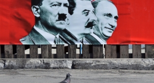 Rus Diktatörlüğü Propaganda Kanallarını Engelleyen Facebook ve Twitter'ı Kapattı
