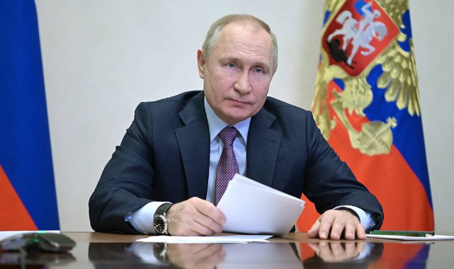 Rus Diktatörü Putin: Aramızda Hainler Var, Bunlar Anasını Bile Satar